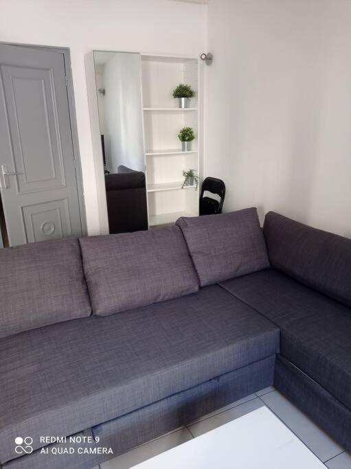 Appartement Au Coeur Du Village Sanary-sur-Mer Exteriör bild